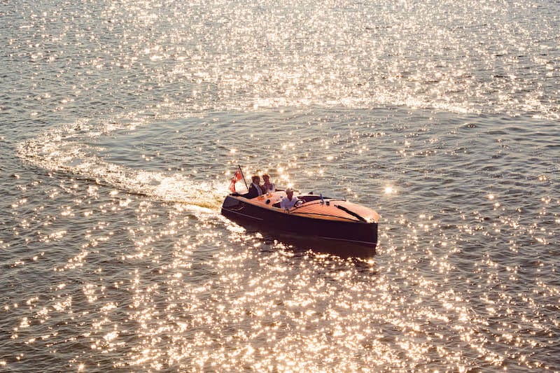 Noosa wedding _ Noosa Boathouse wedding _ photo by Andrew Maccoll